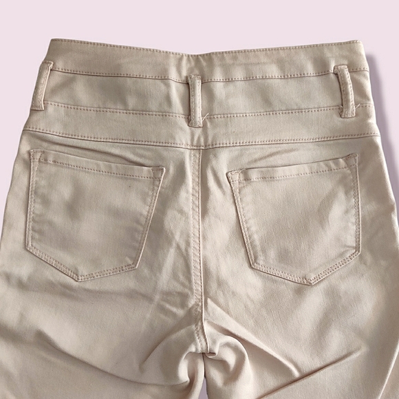 Refuge Light Pink 3 Button High Waisted Pants - Picture 4 of 6